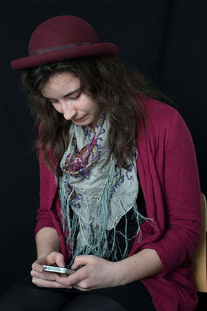 Arabella Plouviez Connected